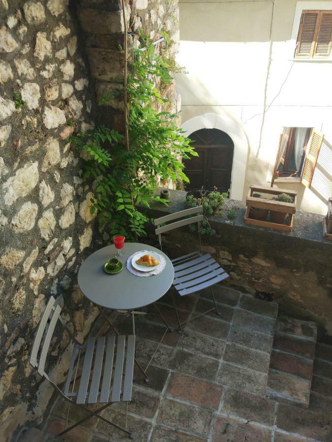 Foresteria Terra Majura Terni Exterior foto